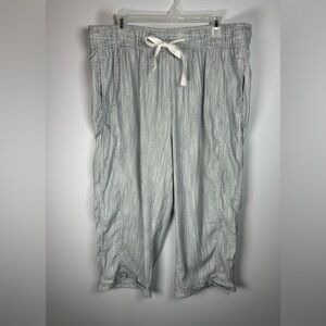 Lane Bryant Gray Capri Pants Relaxed Fit Soft Slub Striped Grey size 18/20 new